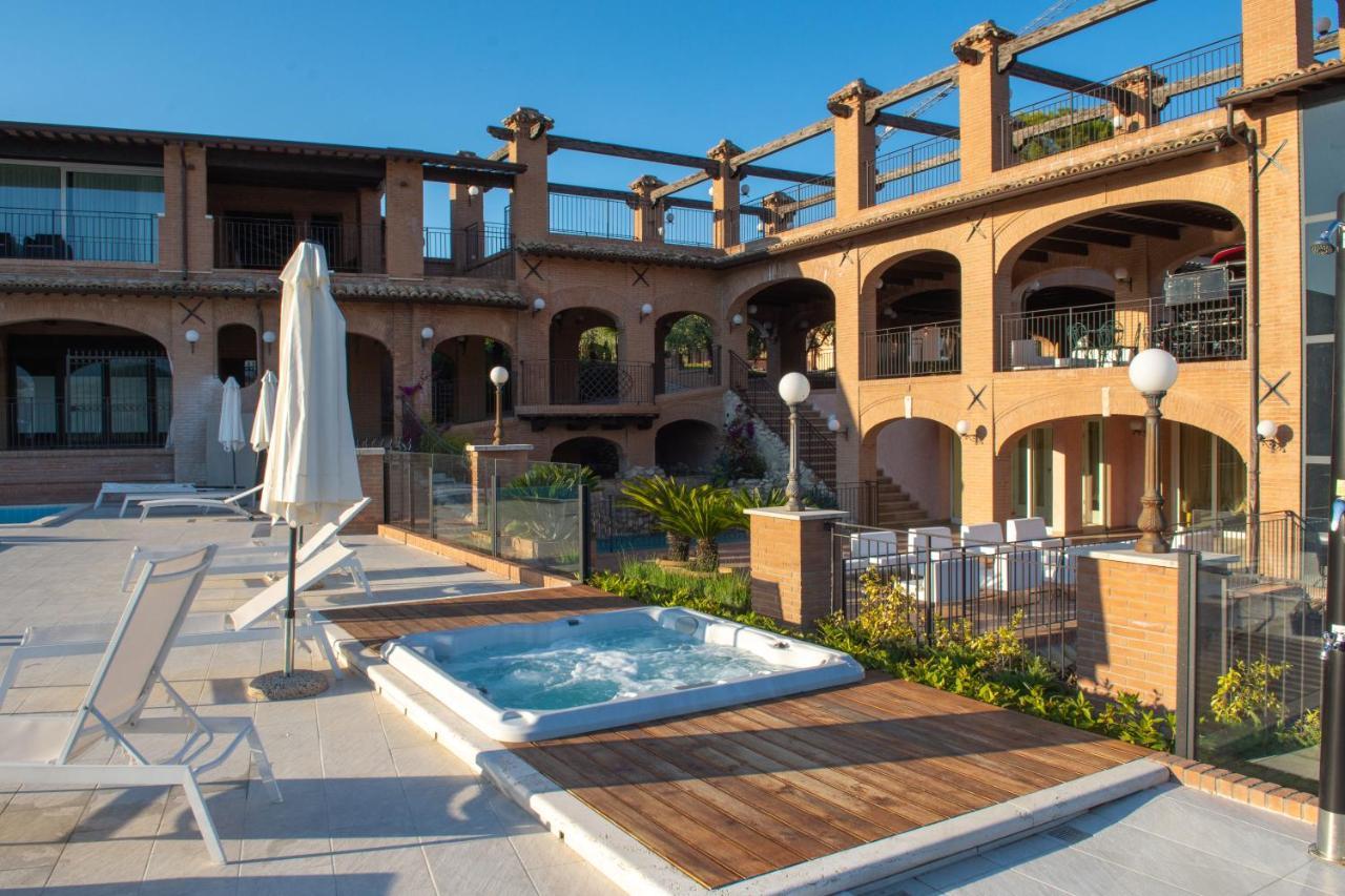 Hotel Il Poggio Ascoli Piceno Esterno foto