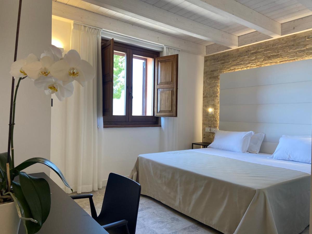 Hotel Il Poggio Ascoli Piceno Esterno foto
