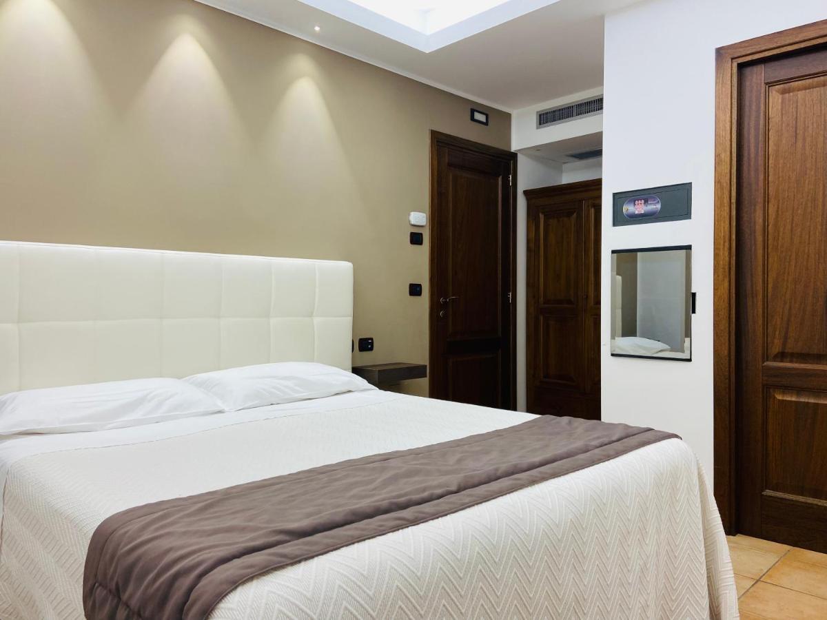 Hotel Il Poggio Ascoli Piceno Esterno foto