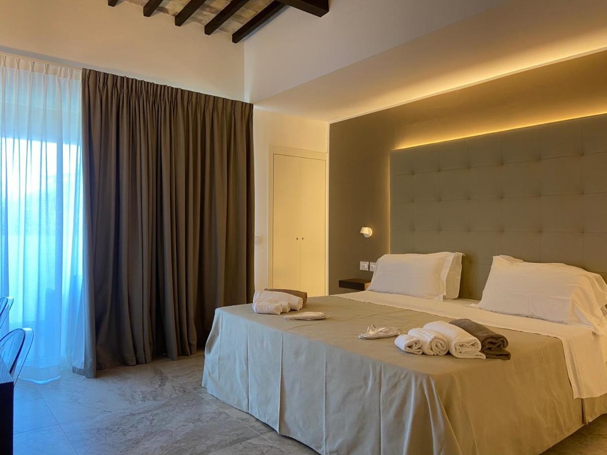 Hotel Il Poggio Ascoli Piceno Esterno foto