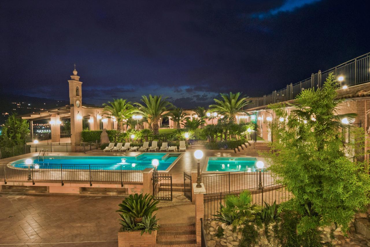 Hotel Il Poggio Ascoli Piceno Esterno foto